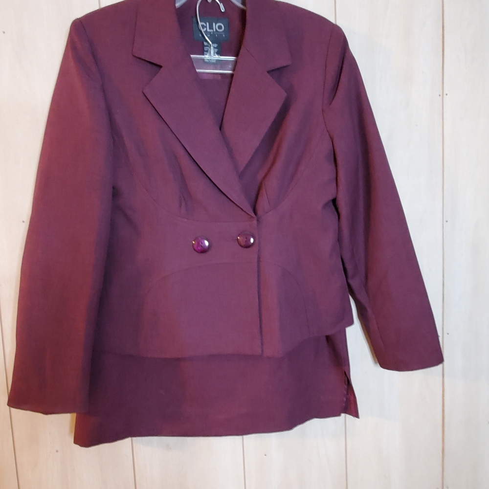 Clio 2 Suit Blazer and Skirt Burgundy Color Size 10